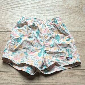 Patagonia Women's Pastel Floral Cargo Shorts